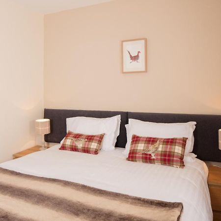 The Gordon Arms Hotel West Linton Dış mekan fotoğraf